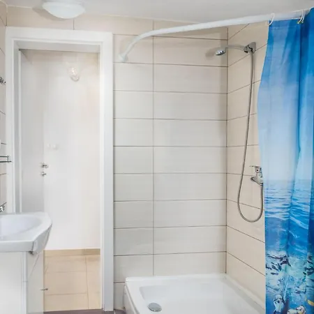 公寓 1 Bedroom Amazing In