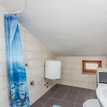 1 Bedroom Amazing In *